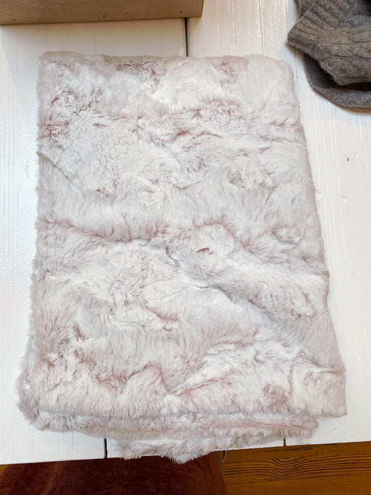 Frosted Rosewater Plush Dog Blanket